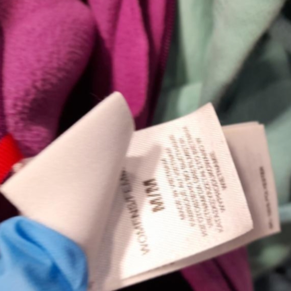 The North Face Women's 2 PCs Value Lot Hoodie, Quarter Zip Sweatshirt Size M - Picture 6 of 6
